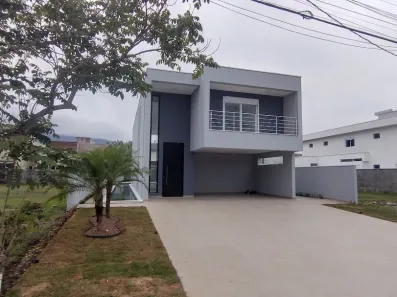 Casa de Condomínio com 4 Quartos à venda, 250m² no Maitinga, Bertioga
