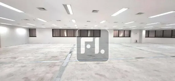 Sala Comercial para alugar, 820m² no Consolação, São Paulo