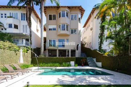 Casa de Condomínio com 3 Quartos à venda, 530m² no Fazenda Morumbi, São Paulo