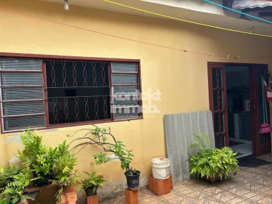 Casa com 2 Quartos à venda, 131m² no Jardim Santa Bárbara, Sorocaba