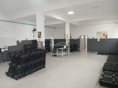 Ponto Comercial para alugar, 300m² no Vila Pompéia, Campinas