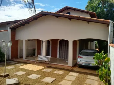 Sobrado com 4 Quartos à venda, 193m² no Vista Linda, Bertioga