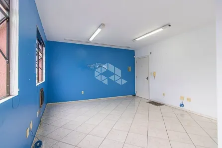 Sala Comercial à venda, 28m² no Passo da Areia, Porto Alegre