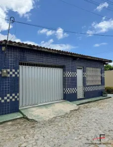 Casa com 2 Quartos à venda, 150m² no Engenheiro Luciano Cavalcante, Fortaleza