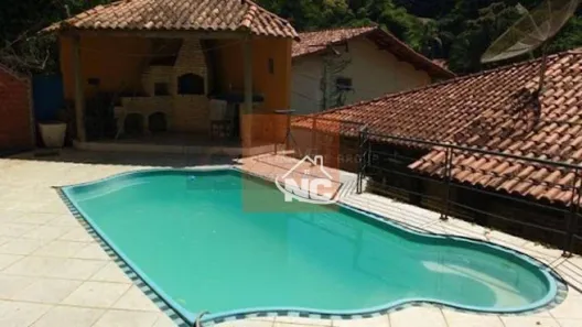 Casa com 4 Quartos à venda, 500m² no Itaipu, Niterói