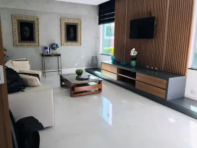 Casa de Condomínio com 2 Quartos à venda, 338m² no Jardins Madri, Goiânia