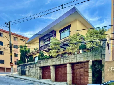 Casa com 5 Quartos à venda, 408m² no Santa Helena, Juiz de Fora