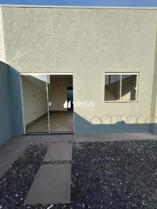Casa com 2 Quartos à venda, 45m² no São Jorge, Uberlândia