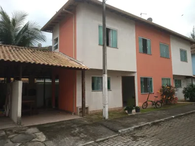 Casa com 2 Quartos à venda, 68m² no Recanto, Rio das Ostras