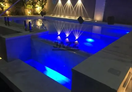 Casa de Condomínio com 3 Quartos à venda, 205m² no Urbanova IV-A, São José dos Campos