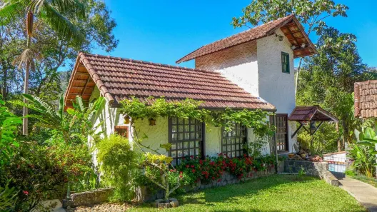 Fazenda/Sítio com 5 Quartos à venda, 400m² no Riograndina, Nova Friburgo