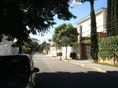 Casa com 3 Quartos à venda, 240m² no Jardim Leonor, São Paulo