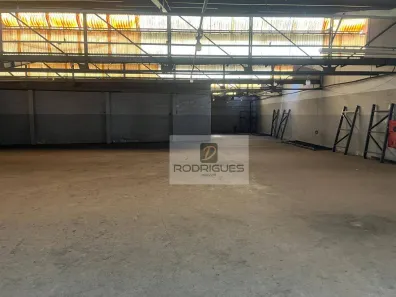 Galpão/Depósito/Armazém para alugar, 3300m² no Casa Branca, Santo André