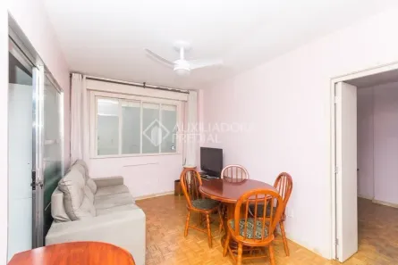 Apartamento com 1 Quarto para alugar, 51m² no Floresta, Porto Alegre