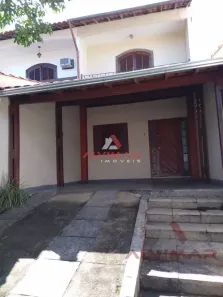Casa com 3 Quartos para alugar, 99m² no Jardim Belvedere, Volta Redonda