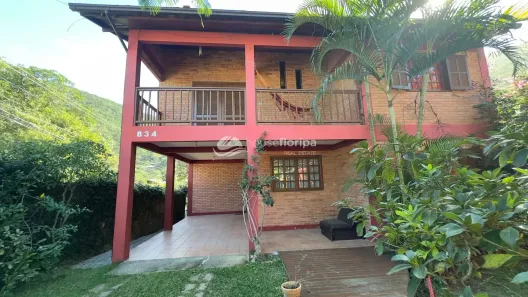 Casa com 4 Quartos à venda, 204m² no Pântano do Sul, Florianópolis