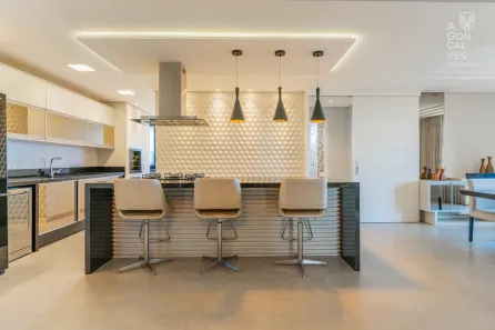 Apartamento com 4 Quartos à venda, 180m² no Alto da Glória, Curitiba