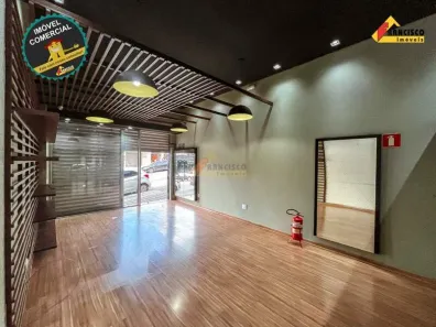 Ponto Comercial para alugar, 79m² no Centro, Divinópolis