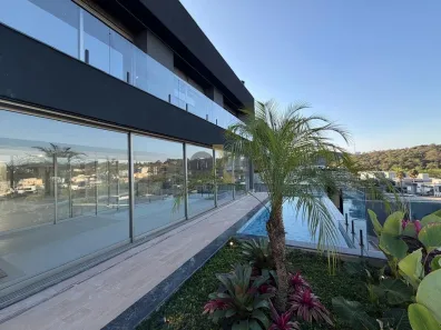 Casa de Condomínio com 5 Quartos à venda, 550m² no Granja Viana, Carapicuíba