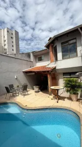 Casa com 4 Quartos à venda, 312m² no Jardim América, Goiânia