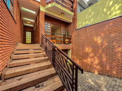 Sobrado com 4 Quartos à venda, 218m² no Jardim Paraíso, São Paulo