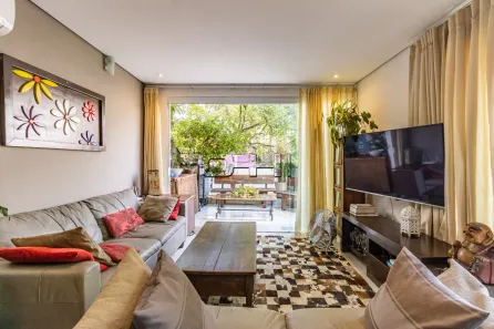 Casa com 3 Quartos para alugar, 160m² no Vila Romana, São Paulo