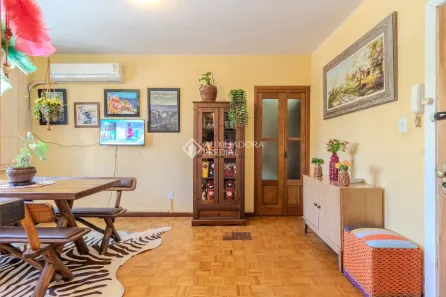 Apartamento com 2 Quartos à venda, 57m² no Cidade Baixa, Porto Alegre