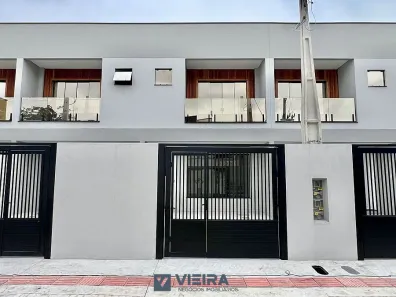 Sobrado com 2 Quartos à venda, 86m² no Centro, Camboriú