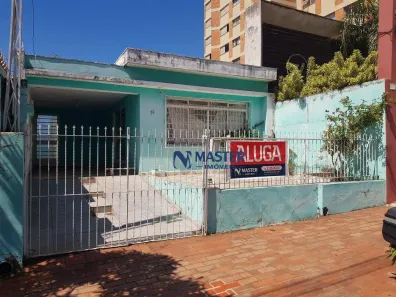 Casa com 4 Quartos para alugar, 300m² no Centro, Marília