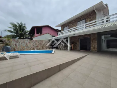 Casa com 5 Quartos à venda, 311m² no Estância Balneária Maria Helena Novaes, Peruíbe
