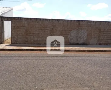 Lote/Terreno à venda, 720m² no Segismundo Pereira, Uberlândia