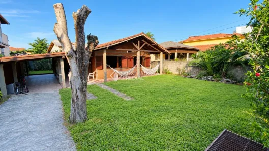 Casa com 3 Quartos à venda, 162m² no BARRA DE IBIRAQUERA, Imbituba