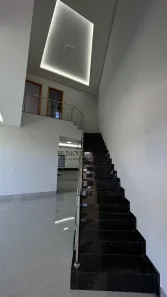 Sobrado com 3 Quartos à venda, 205m² no Residencial Canadá, Goiânia