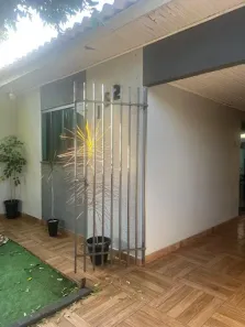 Casa com 2 Quartos à venda, 121m² no Jardim dos Pássaros, Maringá