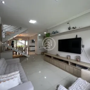 Casa de Condomínio com 3 Quartos à venda, 200m² no Aleixo, Manaus