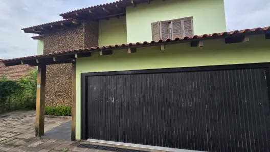 Casa com 3 Quartos à venda, 400m² no Nonoai, Porto Alegre