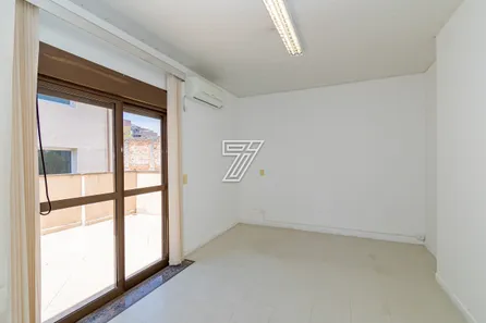 Prédio Comercial com 15 Quartos à venda, 514m² no São Francisco, Curitiba