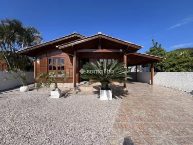 Casa com 3 Quartos para alugar, 100m² no Ribeirão da Ilha, Florianópolis