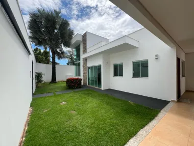 Casa com 3 Quartos à venda, 240m² no Cidade Jardim, Uberlândia