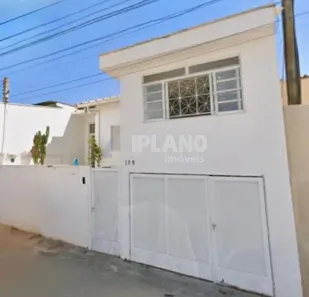 Sobrado com 4 Quartos à venda, 160m² no Núcleo Residencial Silvio Vilari, São Carlos