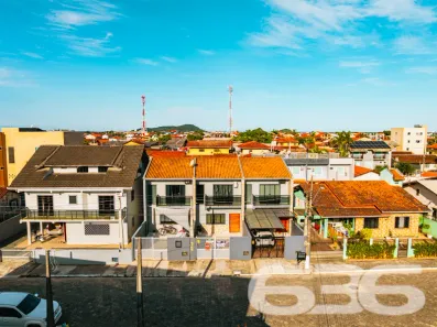 Sobrado com 2 Quartos à venda, 85m² no Centro, Balneário Barra do Sul