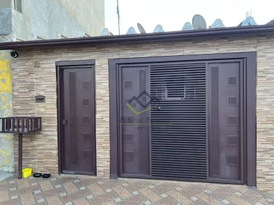Casa com 2 Quartos à venda, 106m² no Caxangá, Suzano