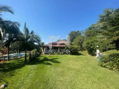 Fazenda/Sítio com 3 Quartos à venda, 548m² no Jardim dos Lagos, Itatiba