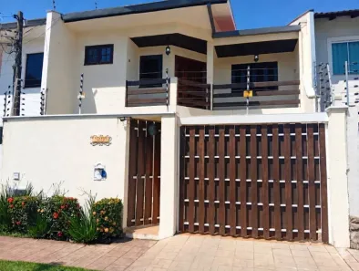 Sobrado com 3 Quartos para alugar, 205m² no Jardim Iguaçu, Maringá