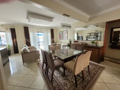 Casa com 3 Quartos para alugar, 100m² no Nações, Balneário Camboriú