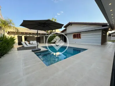 Casa de Condomínio com 6 Quartos à venda, 695m² no Jardim Itália, Cuiabá