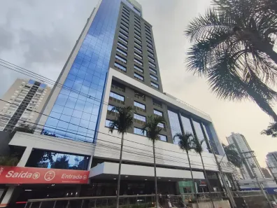 Ponto Comercial para alugar, 34m² no Setor Bueno, Goiânia