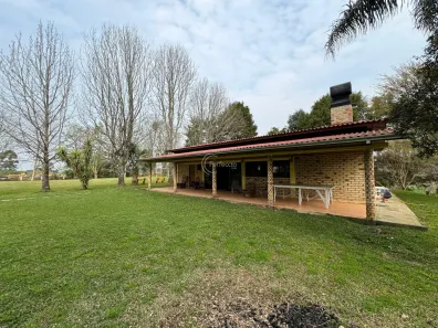 Fazenda/Sítio com 2 Quartos à venda, 1800m² no Ana Rech, Caxias do Sul