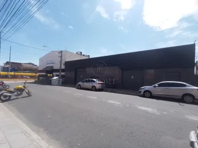 Galpão/Depósito/Armazém para alugar, 700m² no Floresta, Porto Alegre
