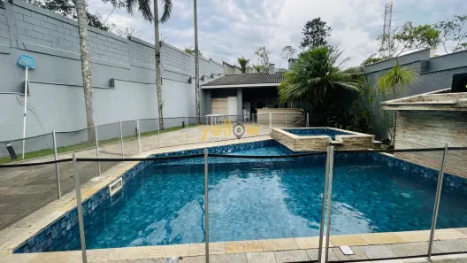 Casa de Condomínio com 3 Quartos para alugar, 400m² no Jardim Imperial, Arujá